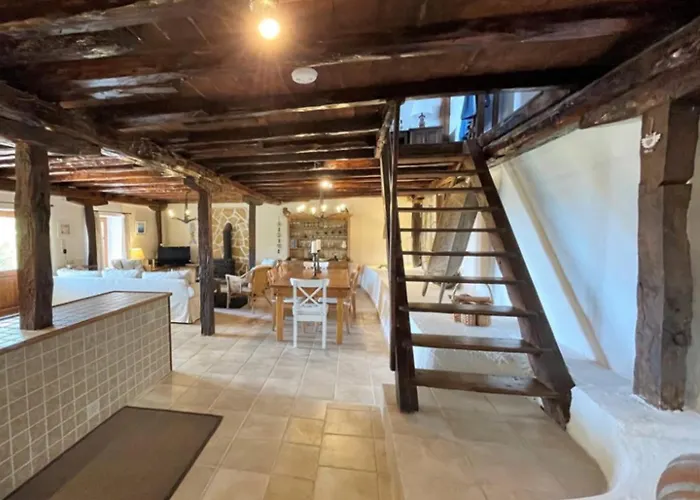 Nyaraló Hoolit House *